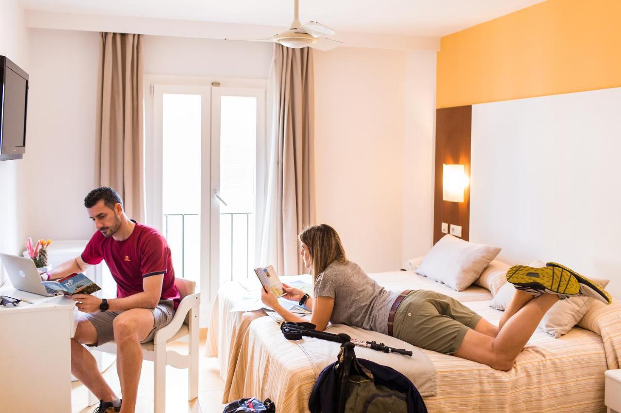 Hostal Ciutadella Ciutadella  Esterno foto