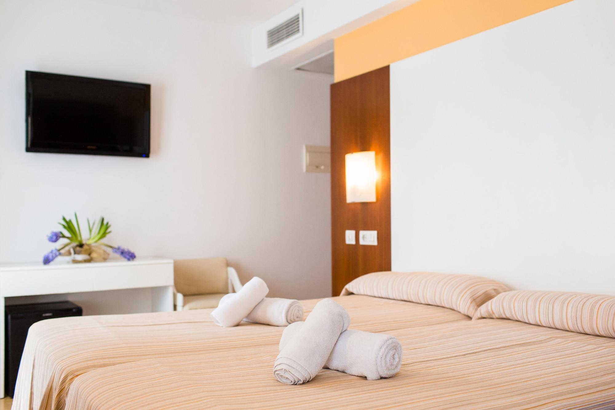 Hostal Ciutadella Ciutadella  Esterno foto
